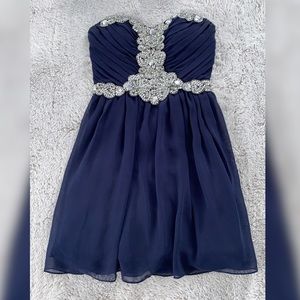 Strapless dress